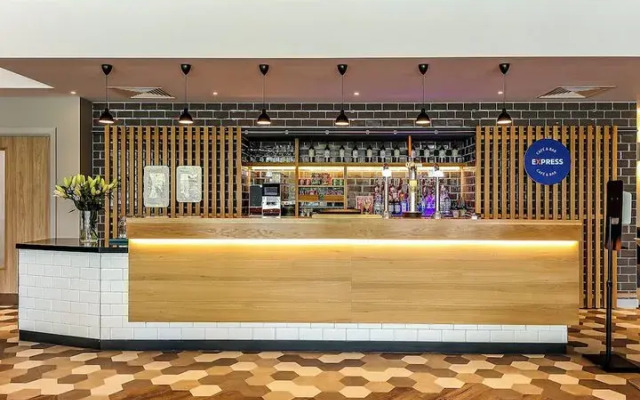 Holiday Inn Express Brussels - Airport