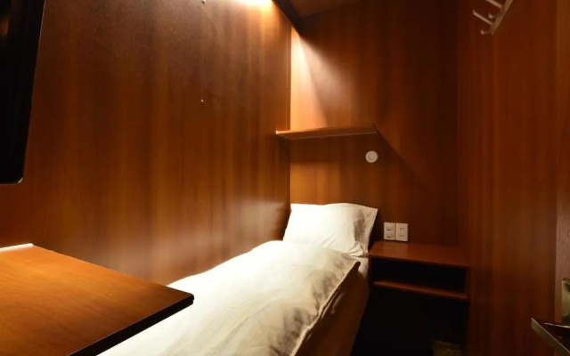 Onkel Inn Wagon Sleepbox