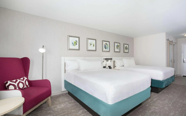 Collins Hotel