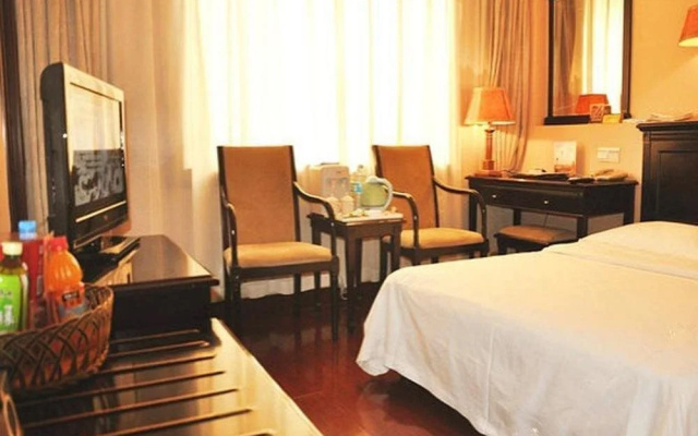 Nanfang Hotel (Xi'an Aisi Plaza City Library Subway Station)