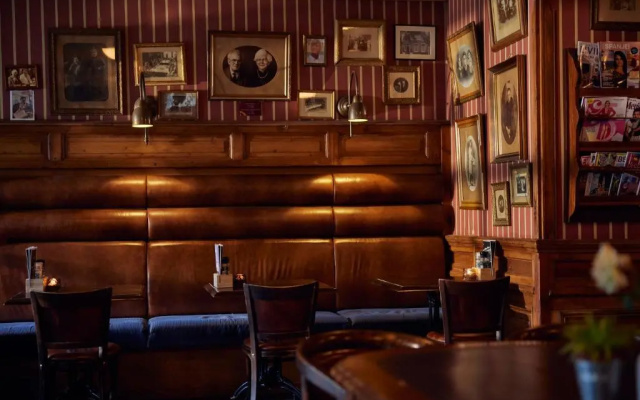 Westcord Hotel De Wadden