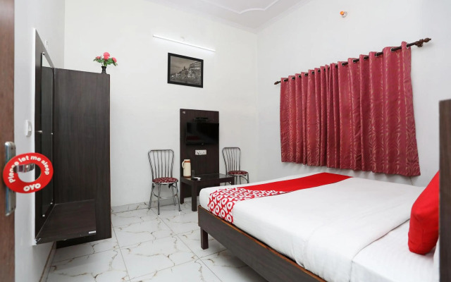 Super OYO 9928 Hotel Haveli Inn1