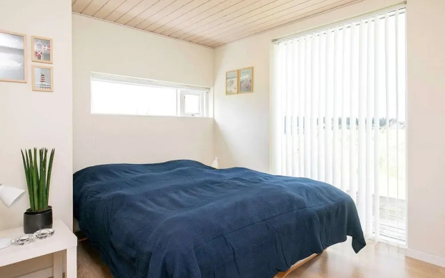 8 Person Holiday Home in Brovst
