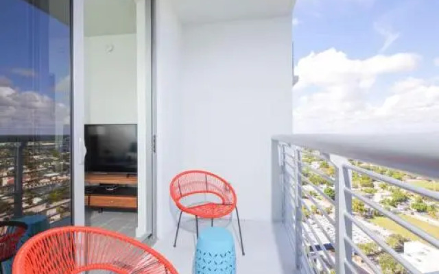 Luxury 2br Residences W Panoramic Balcony