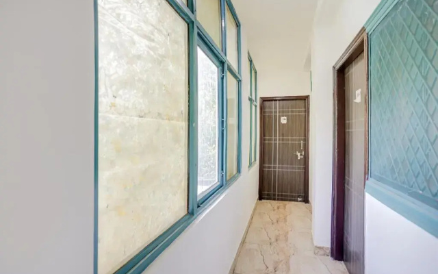 South Embessy Inn by OYO Rooms
