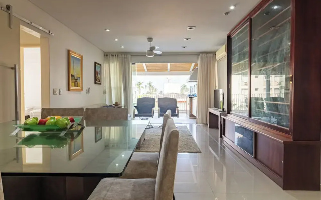 Apartamento Enseada 32