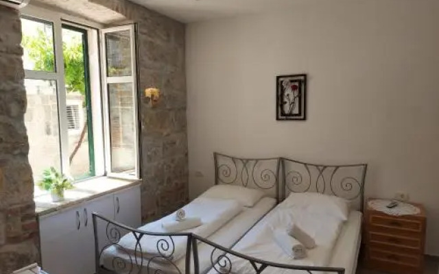 Deluxe Room Mery