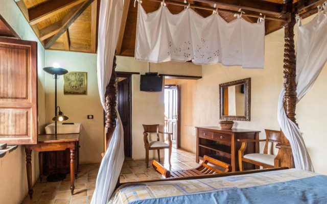 Hotel Rural Restaurante Mahoh