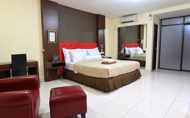 C'One Hotel Cempaka Putih