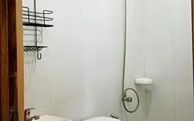 Transient Room