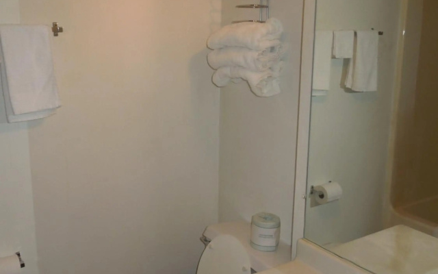 Xenia Country Inn