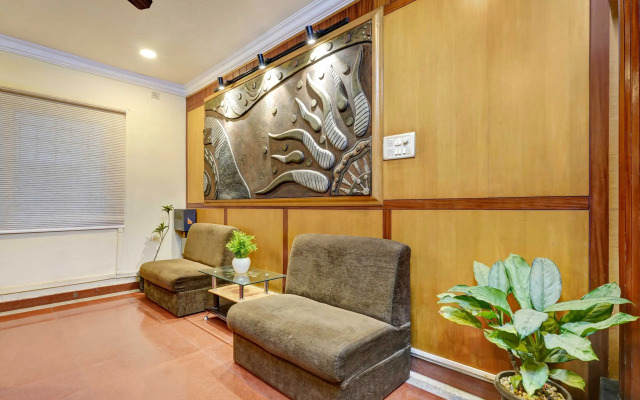 Townhouse Bangalore Royal Meenakshi Mall