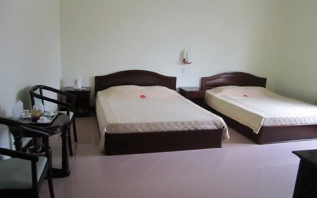 Thuy Van Hotel