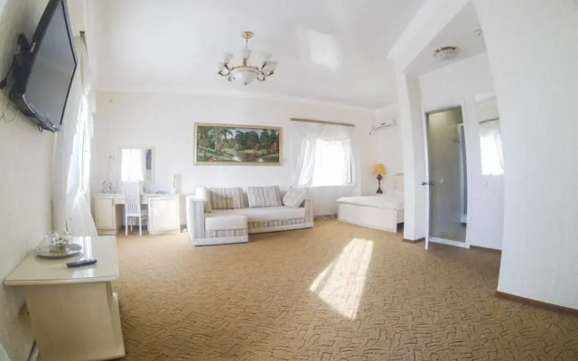 Galian Hotel
