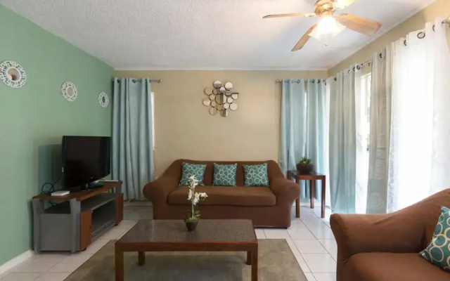 Kingston Most Centrally Located One Bdrm
