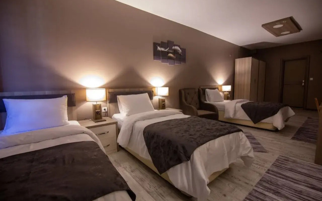 Staron Otel