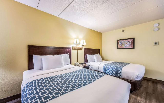Econo Lodge Mayo Clinic Area