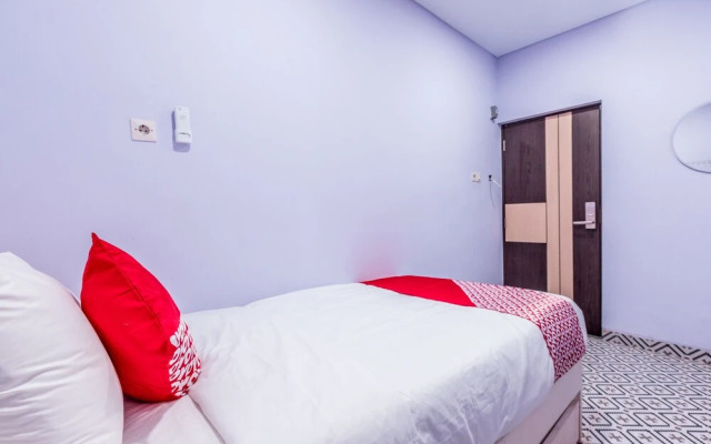Kaya House A Co-living @Pluit by OYO Rooms