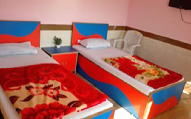 Hotel Shanti in Bodh Gaya, India from 19$, photos, reviews - zenhotels.com