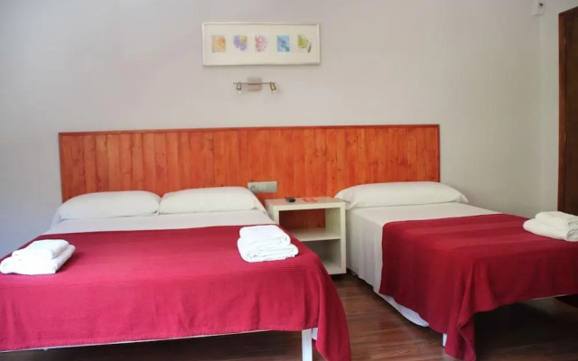 Hostal Cruce