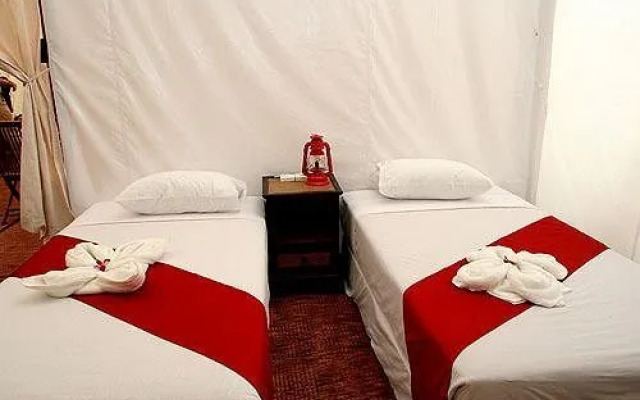Khao Kheaw es-ta-te Camping Resort & Safari