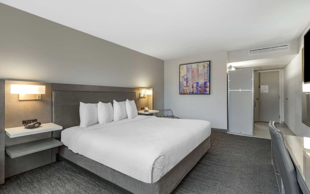 Best Western Hotel And Suites