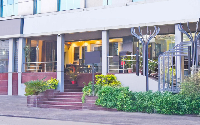 Ritz Residency Hotel
