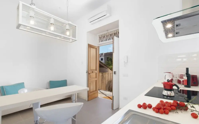 Blue Suite Sorrento Tasso Square