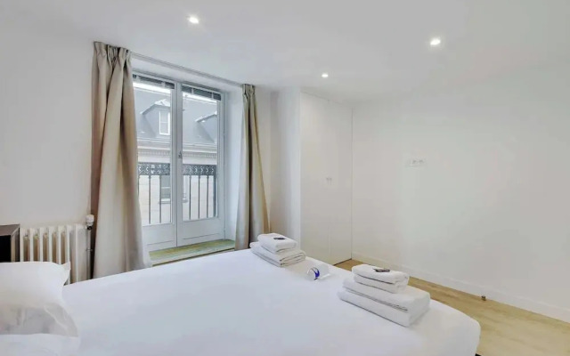 Appartement in the Heart of Paris Opera