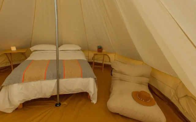 Cien Palmas Tent 2