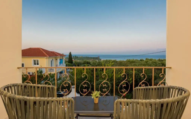 Astarte Villas - Asante 5 Bedroom Villa with Private Pool