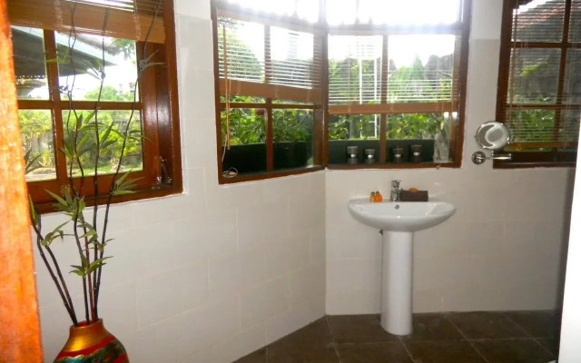 Bumi Ayu Rising Sun B & B