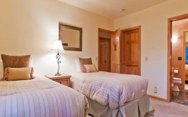 Abode at Gamble Oak in Solamere