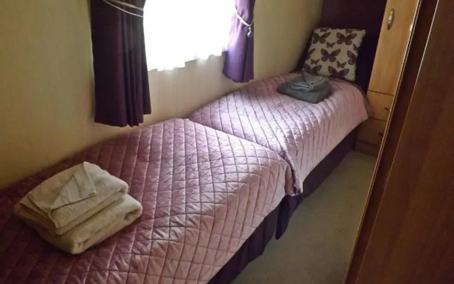 32 Dayven Lodge