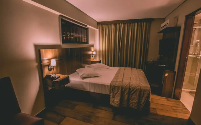 Prado Hotel Business