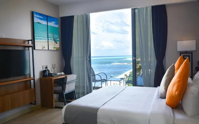 Отель Triton Prestige Seaview and Spa