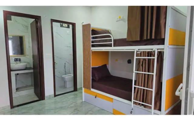 Camel S Backpackers Hostel