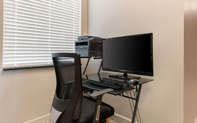 Quality Inn Fairborn near Wright Patterson AFB