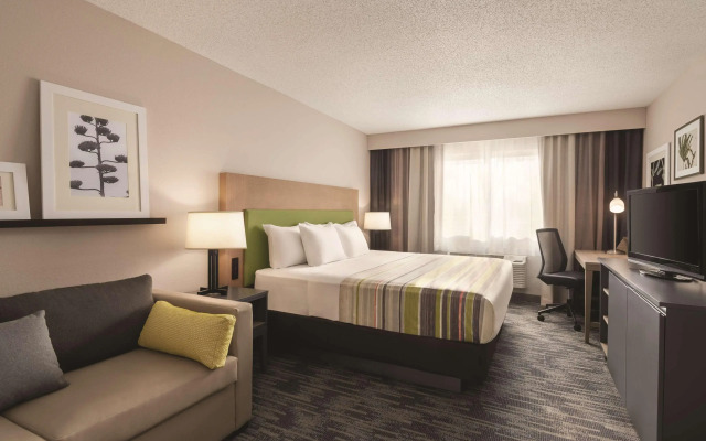 Country Inn & Suites by Radisson, Northfield, MN