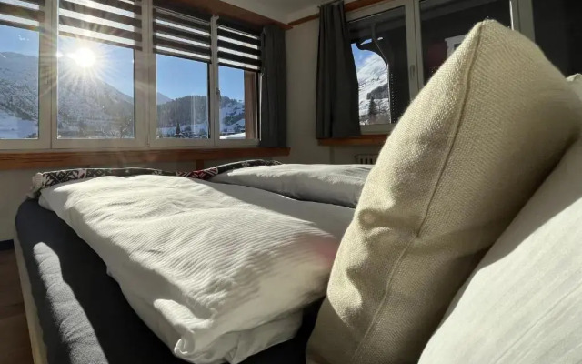 Mountain Lodge Sedrun