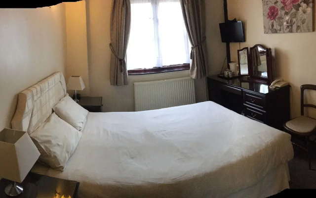 The Sorrel Horse Inn