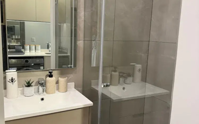 Four11 at One Rosebank