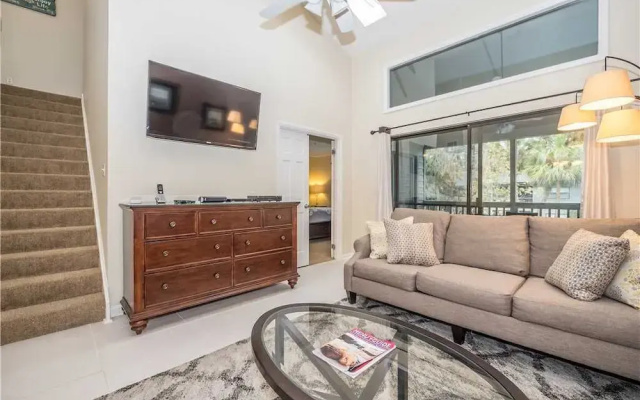 8006 Treetops - Three Bedroom Condo
