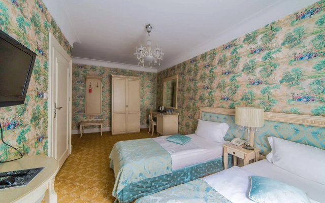 Garden Boutique Residence