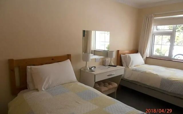 Larkfield House BB