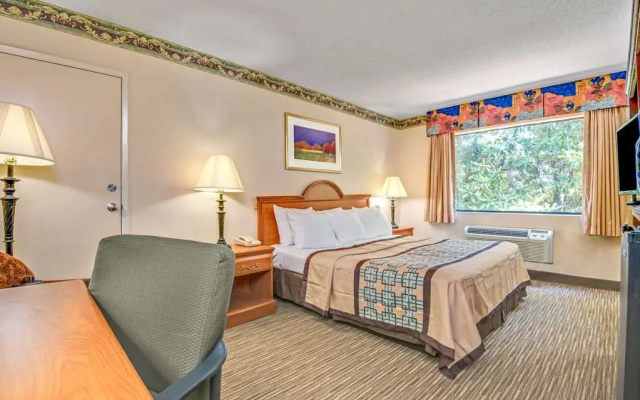 Days Inn - Raleigh Downtown