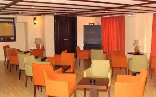 Lefkoniko Beach Bay Hotel