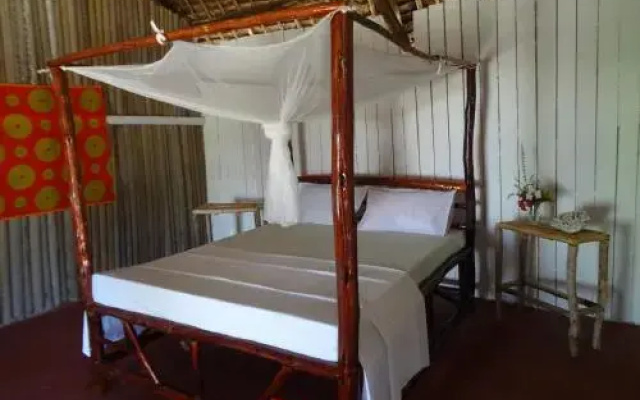 SandRocks Lodge