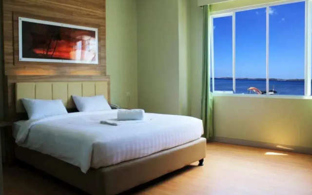 Pare Beach Hotel