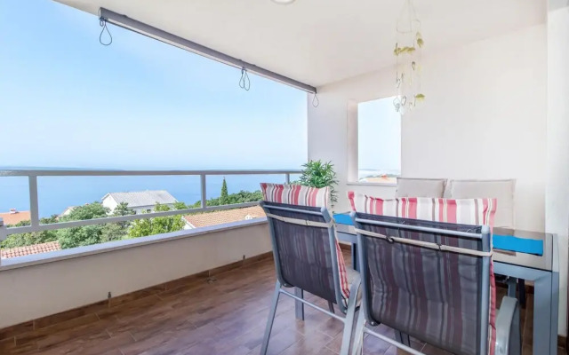 Beautiful Home in Dramalj With Wifi and 2 Bedrooms
